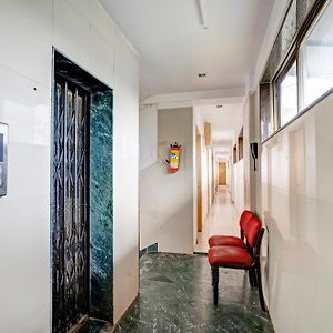 Hotel O Delight Inn Near Andheri Railway Station